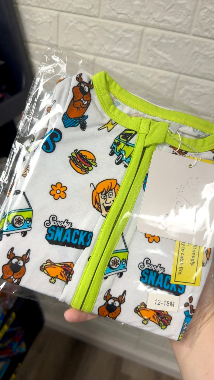 Snacks Moonie