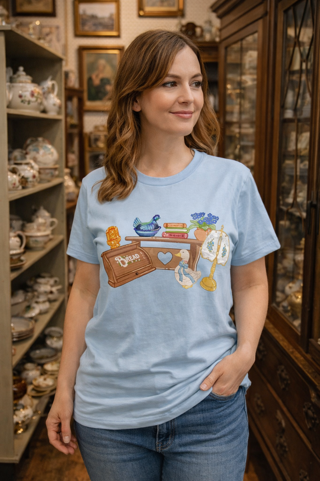 Phyllis Bleu Graphic Tee