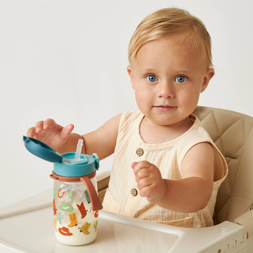 Sips - Straw Cup With Snap-Close Lid
